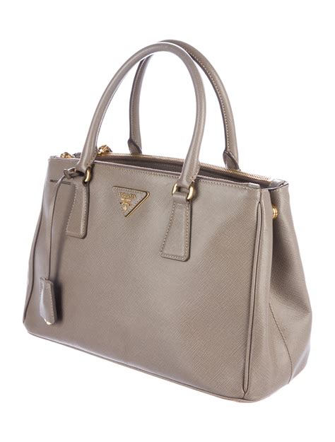 prada saffiano lux tote small double zip|Prada small saffiano lux.